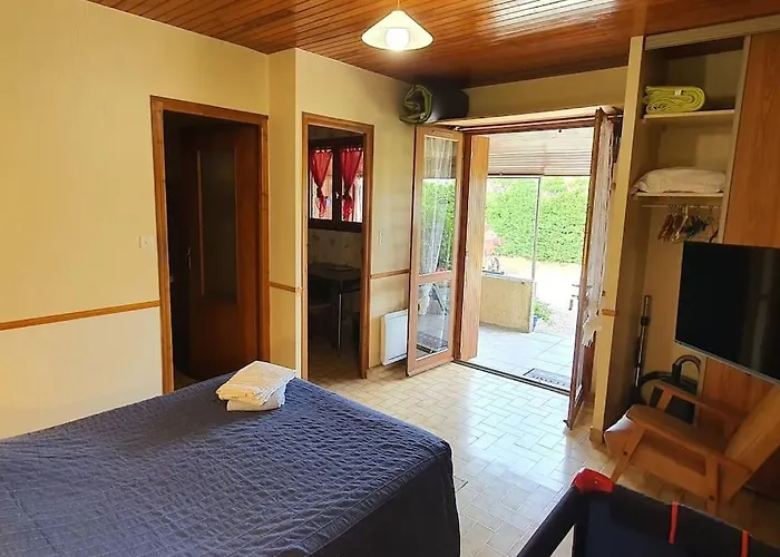 Camat T1 De Plain Pied A La Campagne *